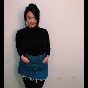 Meet your Posher, Hailey